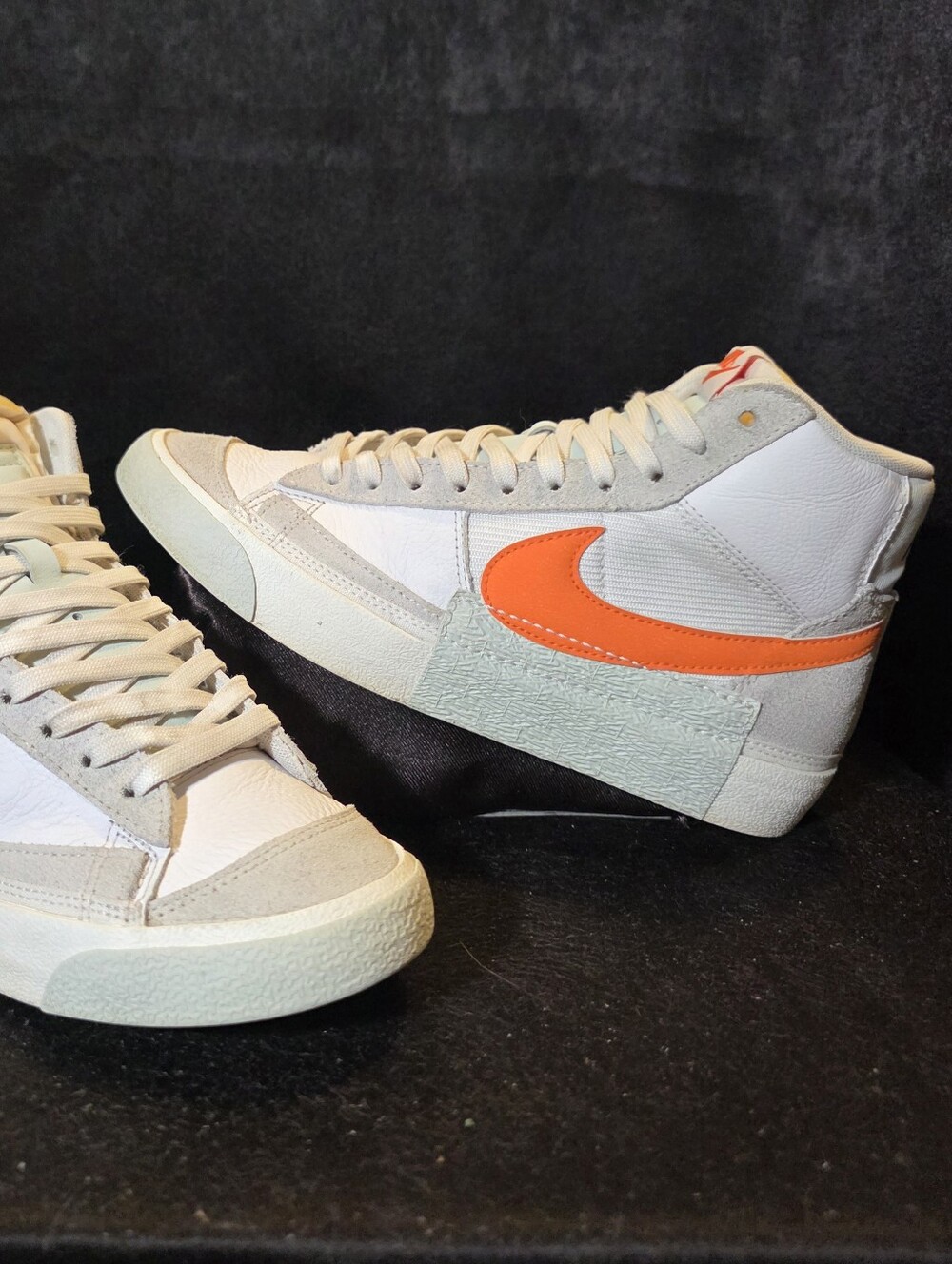Nike Mens White & Orange High-Top Sneakers Size 8/ Womens Size 9.5